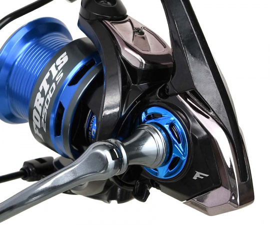 FLAGMAN Катушка спиннинговая Fortis 2500S 6+1ш.п.	