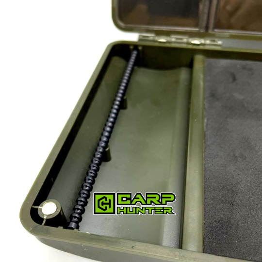 Коробка для оснасток с поводочницей CarpHunter Tackle/Rig Safe на магнитах 